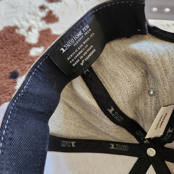 Fords V8 Garage Snapback Hat Gray Adjustable - Picture 5 of 11